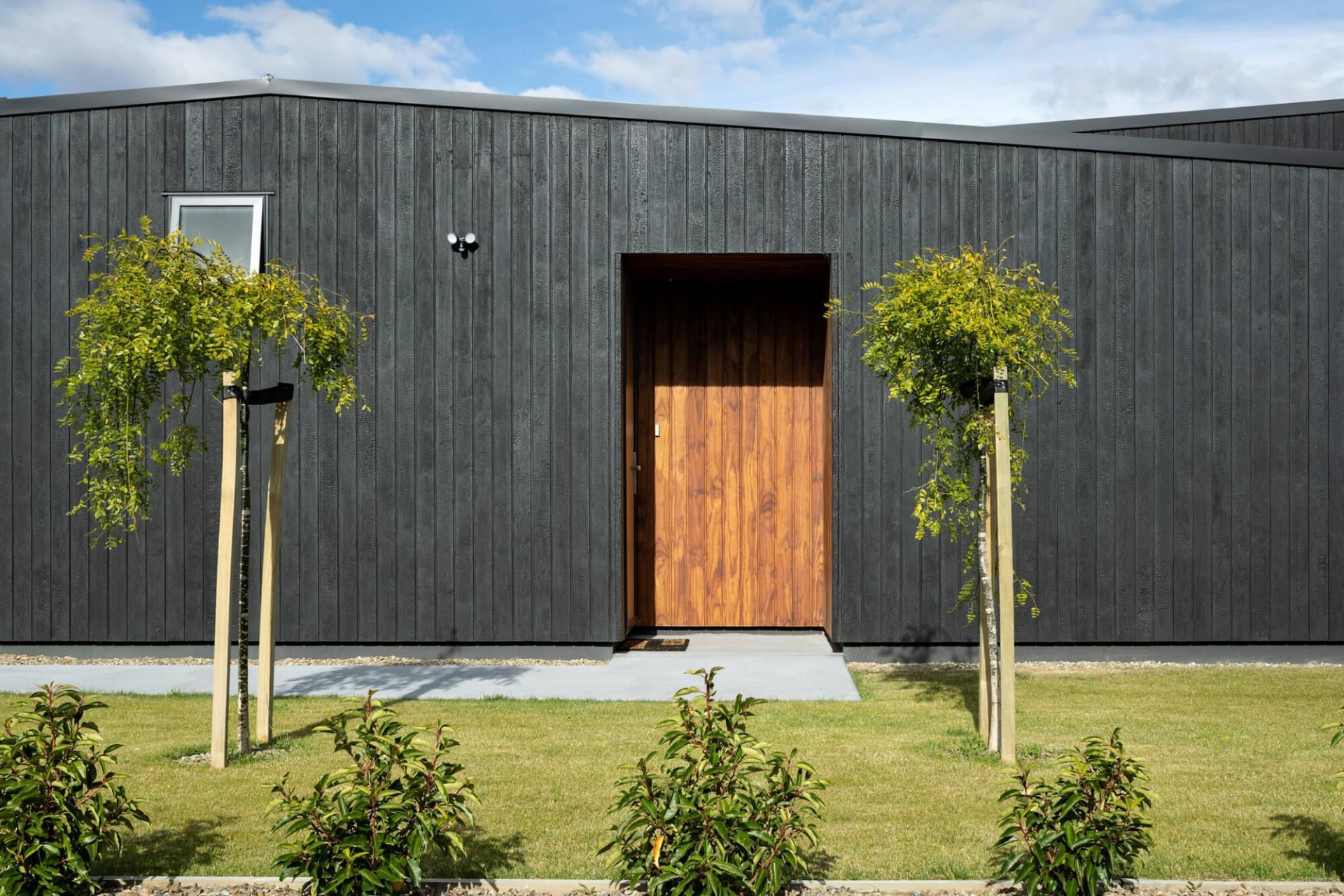 Charred Timber Cladding | Burnt Wood Cladding Weatherboards |… | Abodo